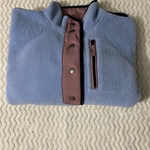 American Eagle pullover/button up